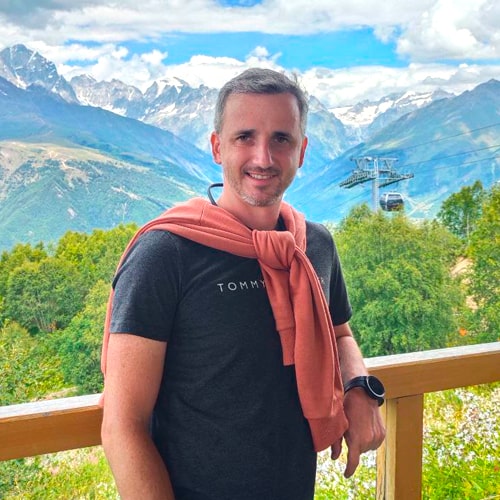 Дмитрий Белоусов